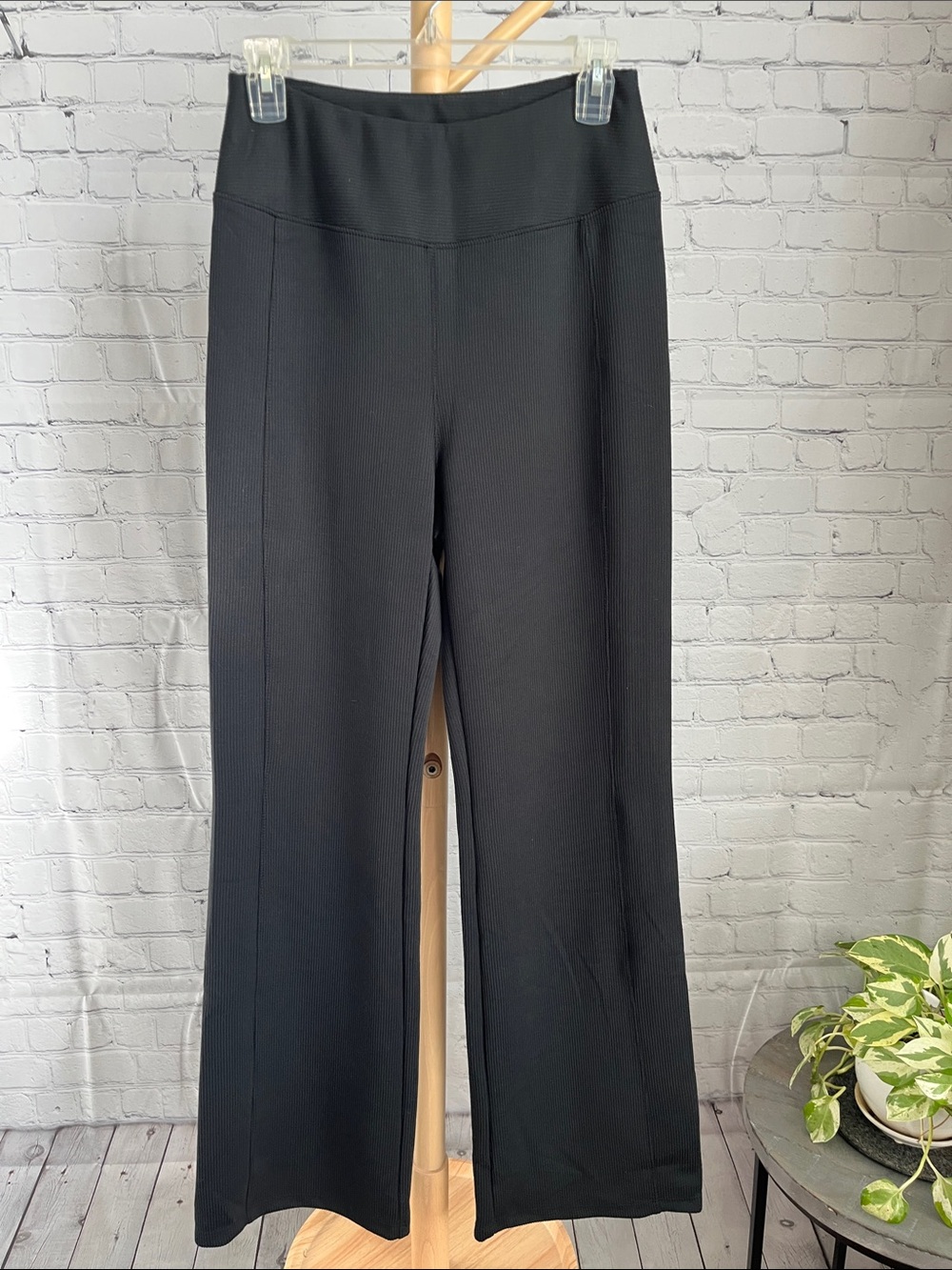 NEW Harmony Balance Black Women's Ribbed Wide-Leg Pant Leggings